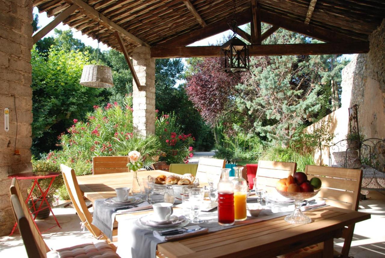Bed and Breakfast Le Moulin Des Pinchinats Aix-en-Provence Zewnętrze zdjęcie