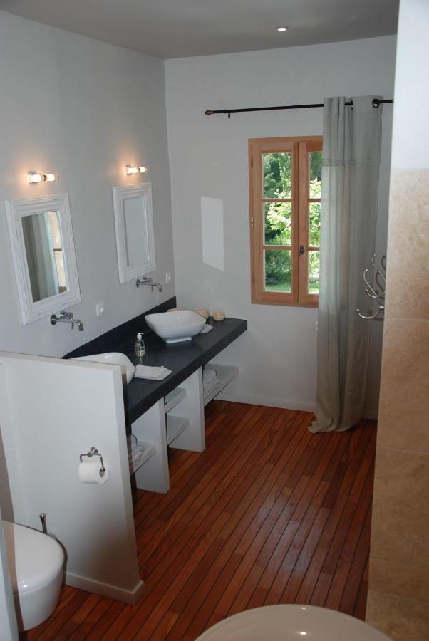 Bed and Breakfast Le Moulin Des Pinchinats Aix-en-Provence Zewnętrze zdjęcie